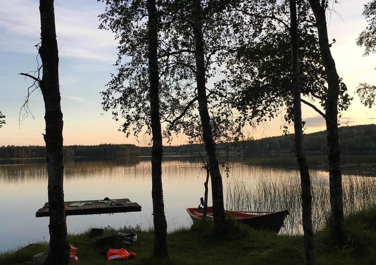 Lake Cottage Near Isaberg Asenhoga Екстериор снимка