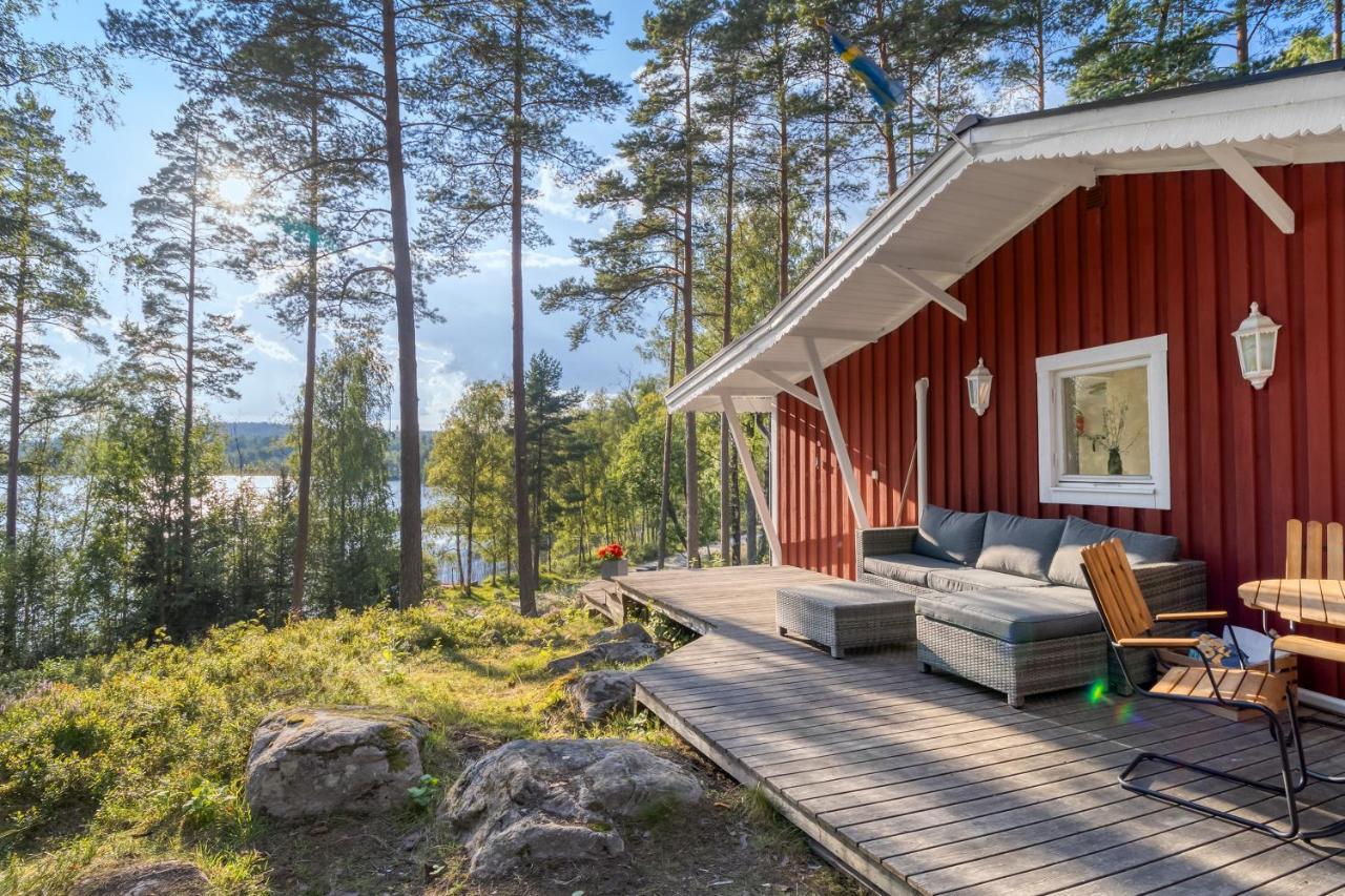 Lake Cottage Near Isaberg Asenhoga Екстериор снимка